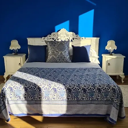 Apartment Dragonfly Blu *
